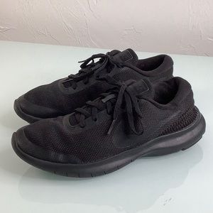 Nike Men Flex Experience RN 7 Black on black Running Training sneakers size 10